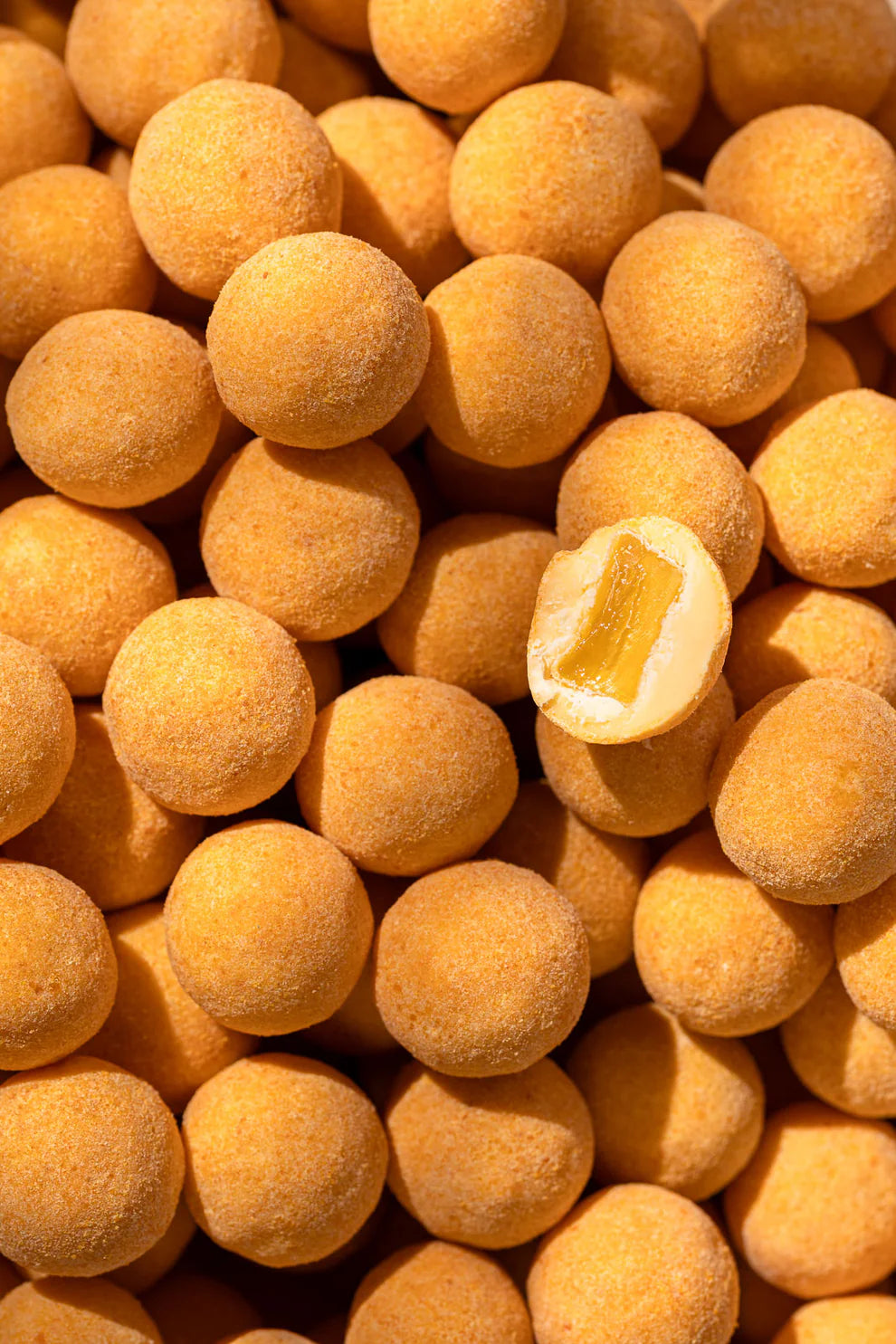 Box the Original Chocolate Coated Winegums - Mango Passion 110g